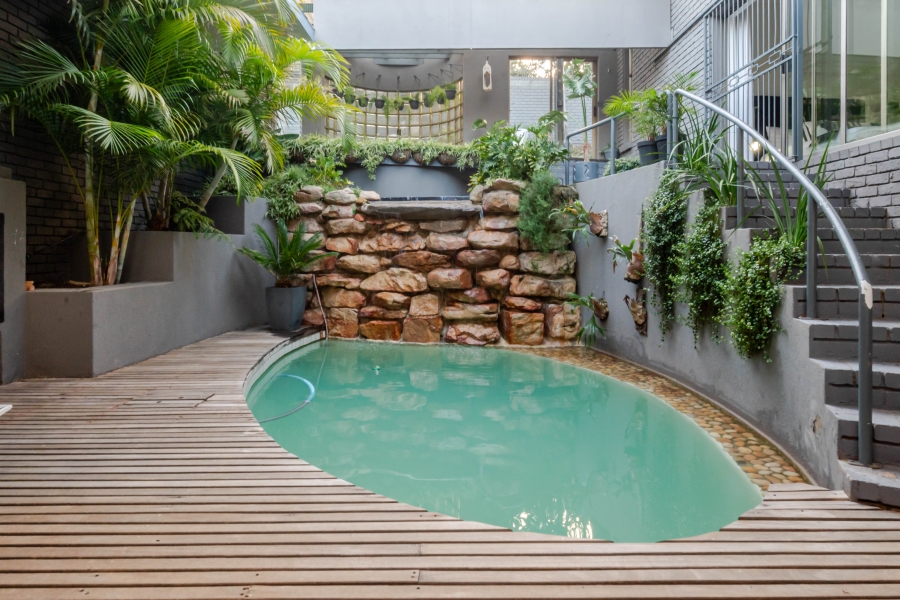 To Let 3 Bedroom Property for Rent in Tamboerskloof Western Cape